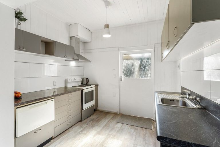 Photo of property in 66 Orwell Street, Oamaru North, Oamaru, 9400