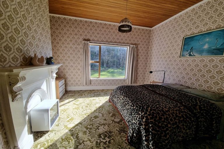 Photo of property in 95 Frentz Road, Pahia, Riverton, 9881