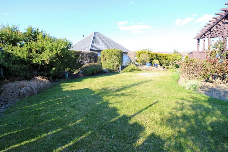 Photo of property in 11 Craig Place, Bridge Hill, Alexandra, 9320