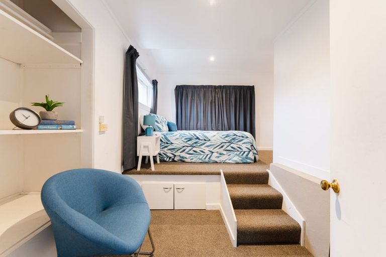 Photo of property in 477 Kaikorai Valley Road, Bradford, Dunedin, 9011