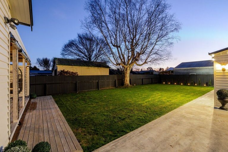 Photo of property in 10 Huxley Street, Pahiatua, 4910