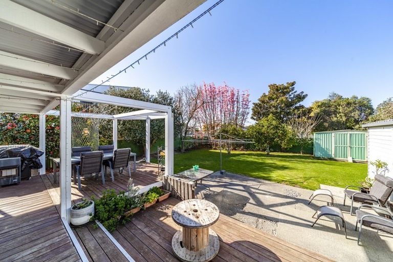 Photo of property in 76 Nuffield Avenue, Marewa, Napier, 4110