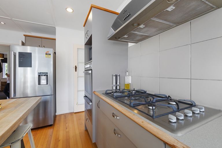 Photo of property in 4 Glover Street, Leamington, Cambridge, 3432