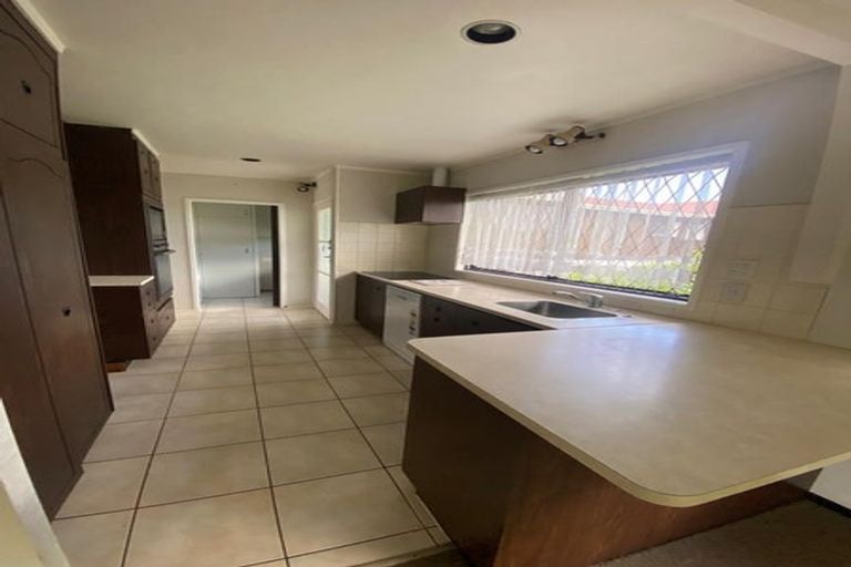 Photo of property in 338 Bucklands Beach Road, Bucklands Beach, Auckland, 2012