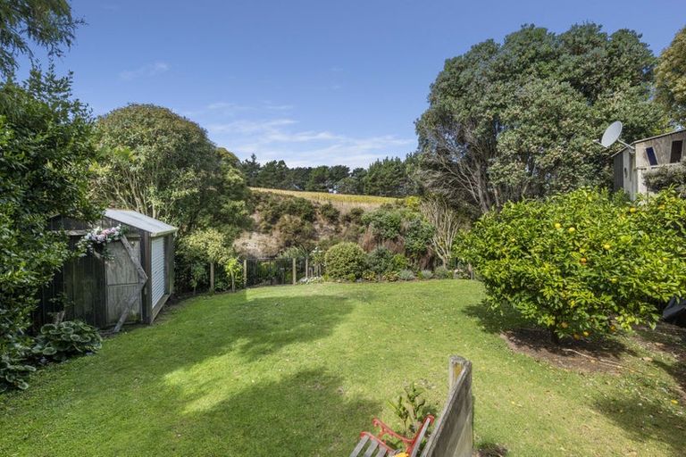 Photo of property in 18 Kawei Road, Ohawe, Hawera, 4671