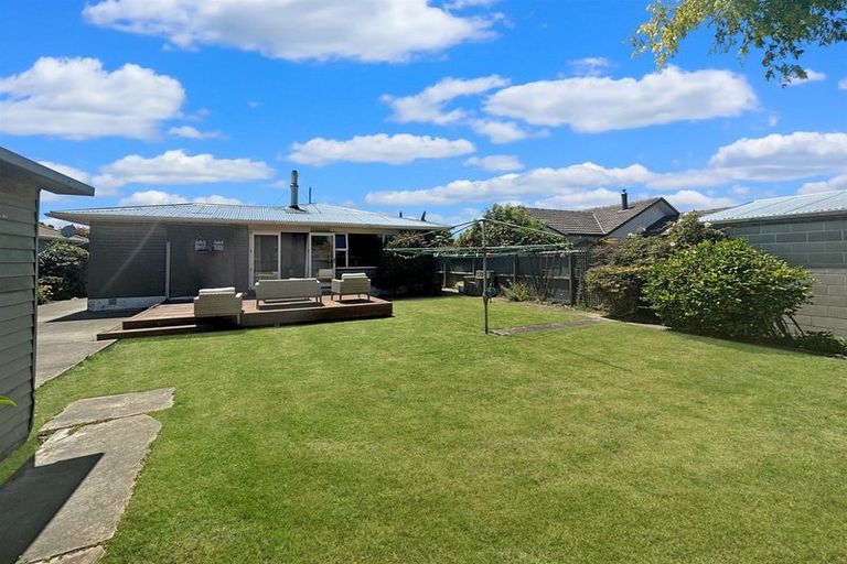 Photo of property in 33 Boston Avenue, Hornby, Christchurch, 8042
