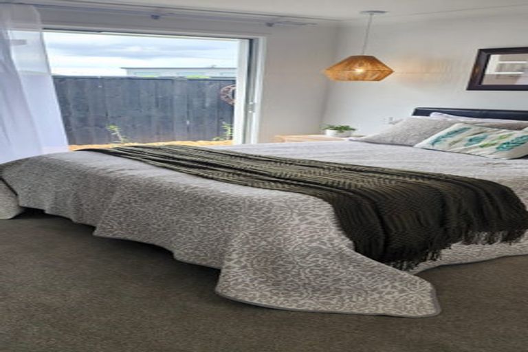 Photo of property in 35 Sabre Street, Papamoa Beach, Papamoa, 3118