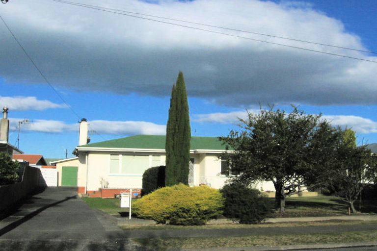 Photo of property in 8 Cranby Crescent, Onekawa, Napier, 4110