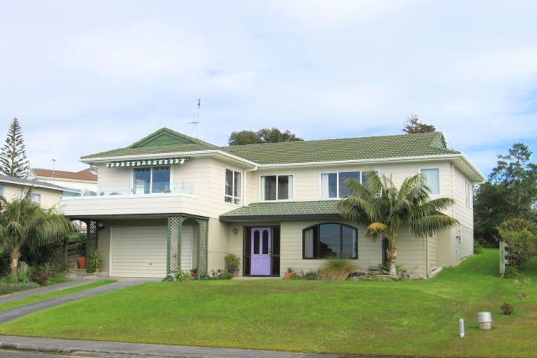 Photo of property in 18 Sunrise Boulevard, Snells Beach, 0920