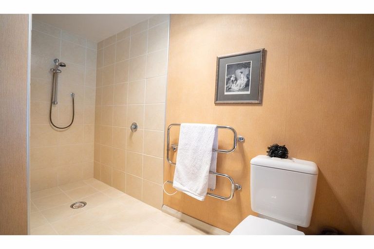 Photo of property in 124 Gimblett Place, Waikiwi, Invercargill, 9810