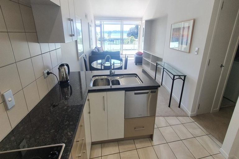 Photo of property in Bridgewater Apartments, 302/7 Te Rangi Cross Road, Paihia, 0200