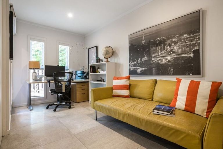 Photo of property in 1/7 Macky Avenue, Devonport, Auckland, 0624