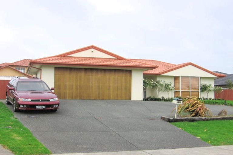 Photo of property in 107 Te Wharau Drive, Greenhithe, Auckland, 0632