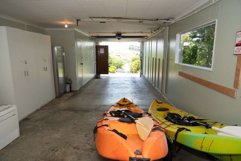 Photo of property in 97 Cable Bay Block Road, Cable Bay, 0420