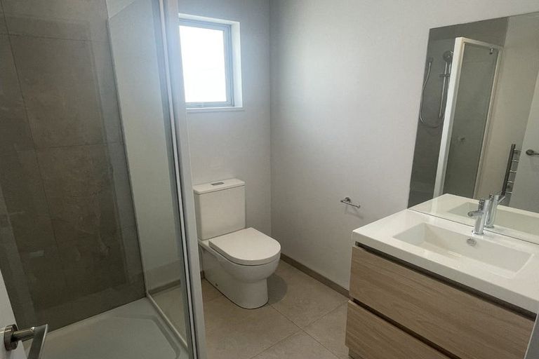 Photo of property in 4/111 Osborne Street, Waltham, Christchurch, 8011