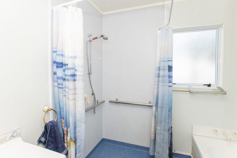 Photo of property in 112 Main Road, Makaraka, Gisborne, 4010