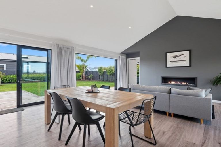 Photo of property in 12 Oystercatcher Lane, Point Wells, Warkworth, 0986