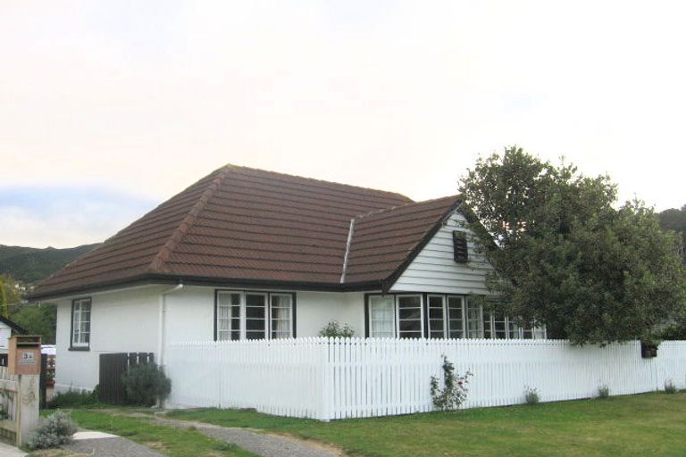 Photo of property in 5 Marshall Street, Karori, Wellington, 6012