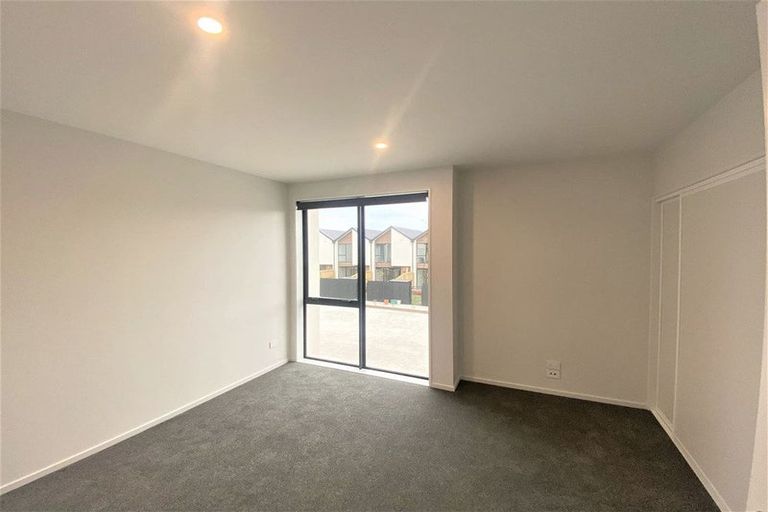 Photo of property in 17/27 New Brighton Road, Shirley, Christchurch, 8061