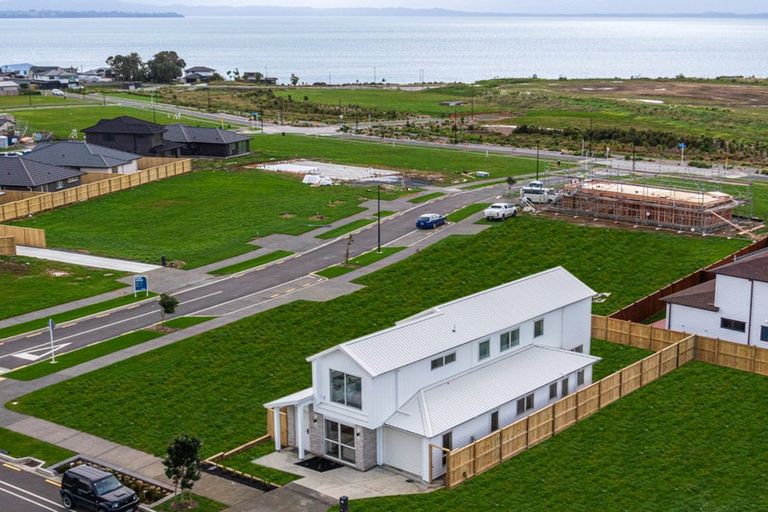 Photo of property in 26 Kaitiaki Drive, Clarks Beach, 2122