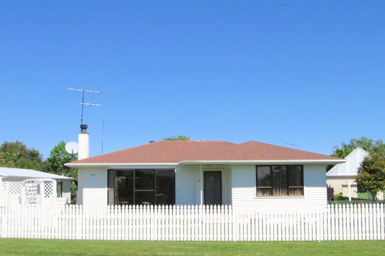 Photo of property in 24 Riperata Street, Riverdale, Gisborne, 4010