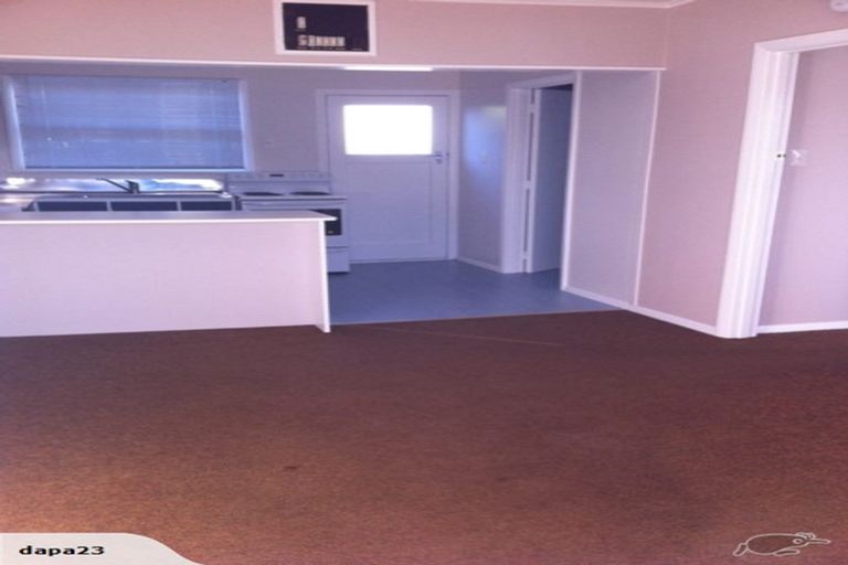Photo of property in 33 Albert Street, Palmerston North, 4414