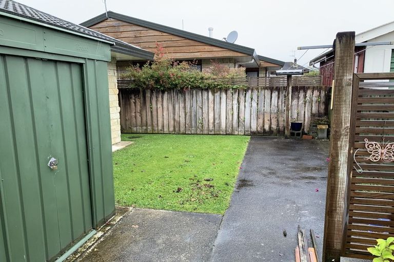 Photo of property in 124 Winchester Street, Levin, 5510