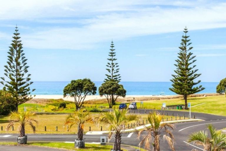 Photo of property in 221 Onemana Drive, Onemana, Whangamata, 3691