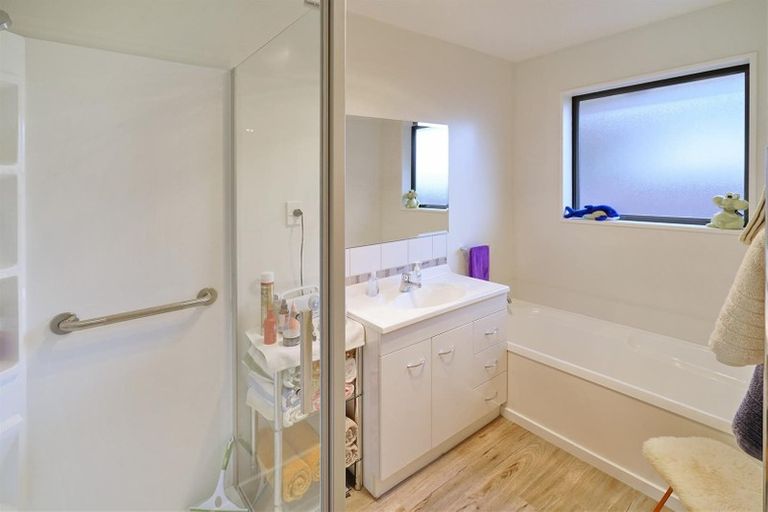 Photo of property in 6a Pentecost Road, Rangiora, 7400