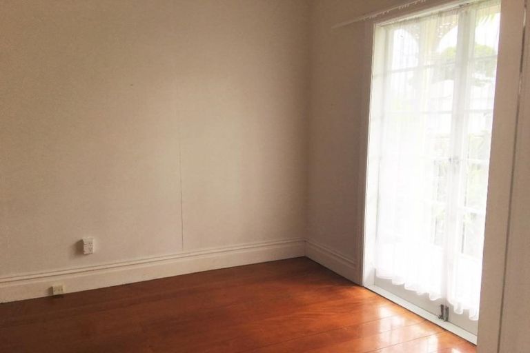 Photo of property in 26 Anne Street, Devonport, Auckland, 0624