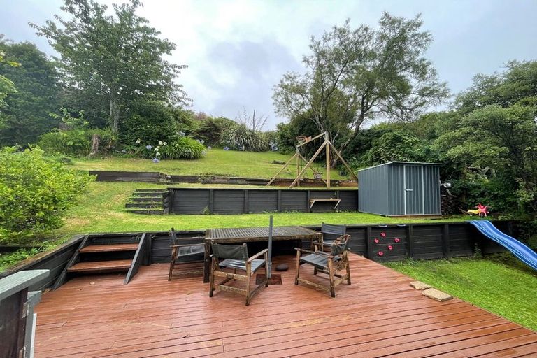 Photo of property in 74 Awanui Street, Merrilands, New Plymouth, 4312