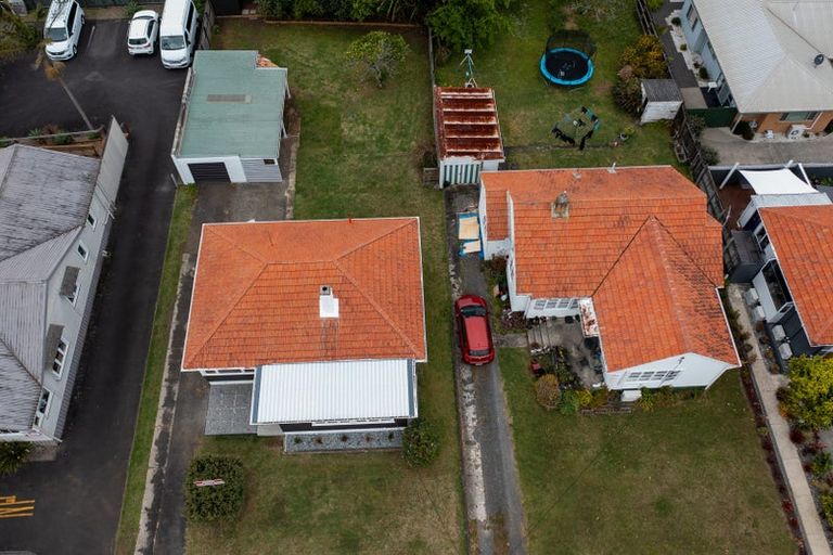 Photo of property in 54 Kamo Road, Kensington, Whangarei, 0112