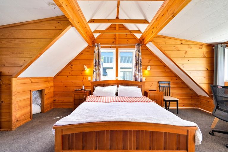 Photo of property in 1/74 Colwill Road, Massey, Auckland, 0614