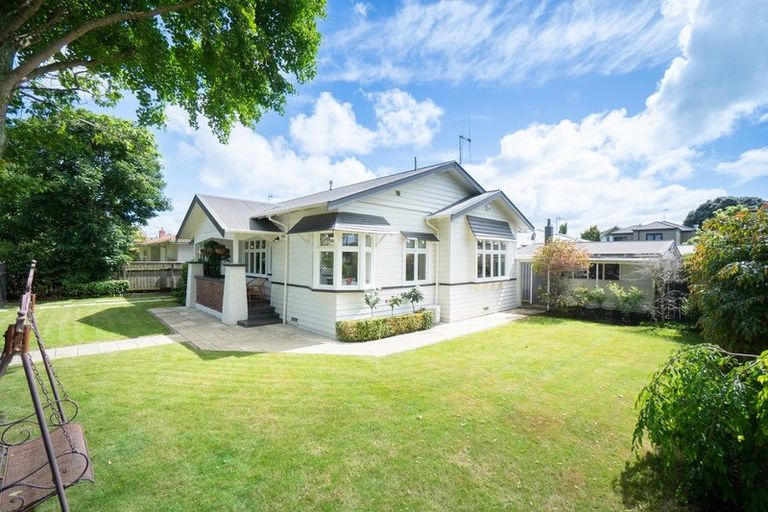 Photo of property in 45 Batt Street, West End, Palmerston North, 4410