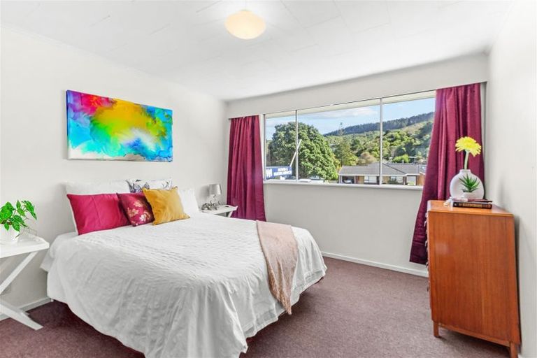 Photo of property in 6/246 Main Road, Tawa, Wellington, 5028