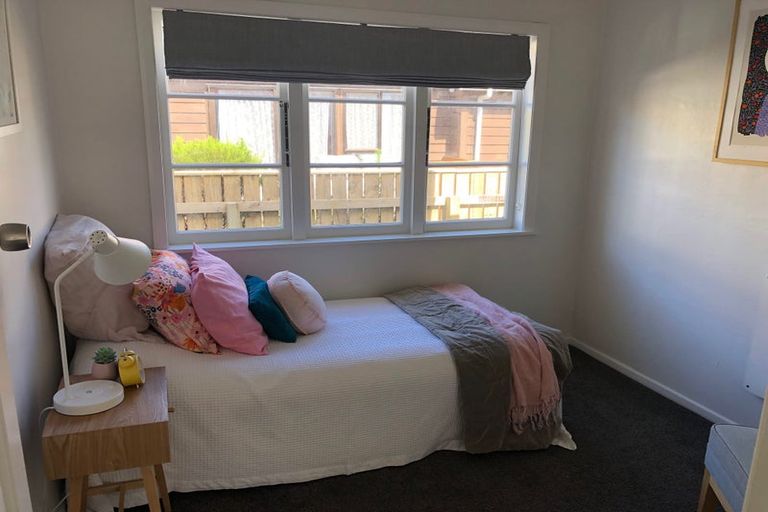 Photo of property in 7c Mclellan Street, Tawa, Wellington, 5028