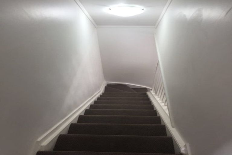 Photo of property in 2/195 Abbotts Way, Remuera, Auckland, 1050