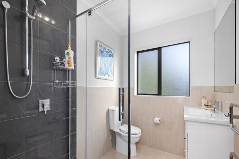 Photo of property in 28 Twomey Drive, Pukekohe, 2120