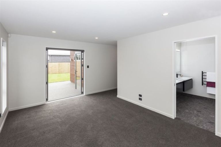 Photo of property in 3 Ardnave Lane, Broomfield, Christchurch, 8042