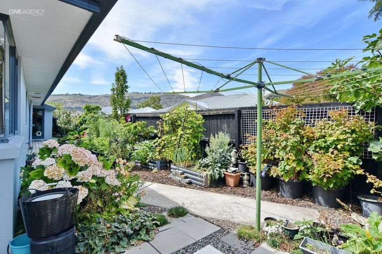 Photo of property in 10a Wendy Place, Heathcote Valley, Christchurch, 8022