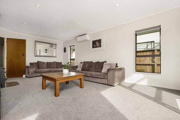 Photo of property in 163 Wellington Street, Pukekohe, 2120