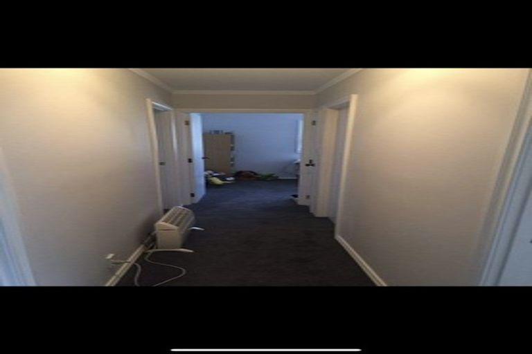 Photo of property in 2/18 Milton Road, Orewa, 0931