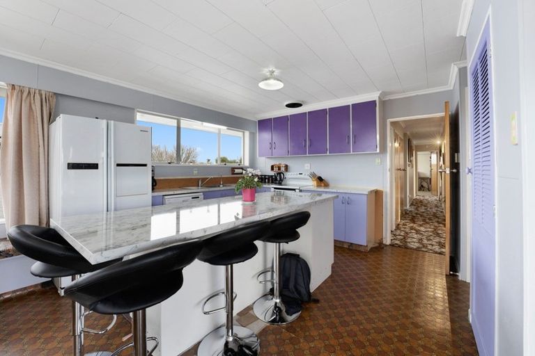 Photo of property in 15 Oberon Street, Stratford, 4332