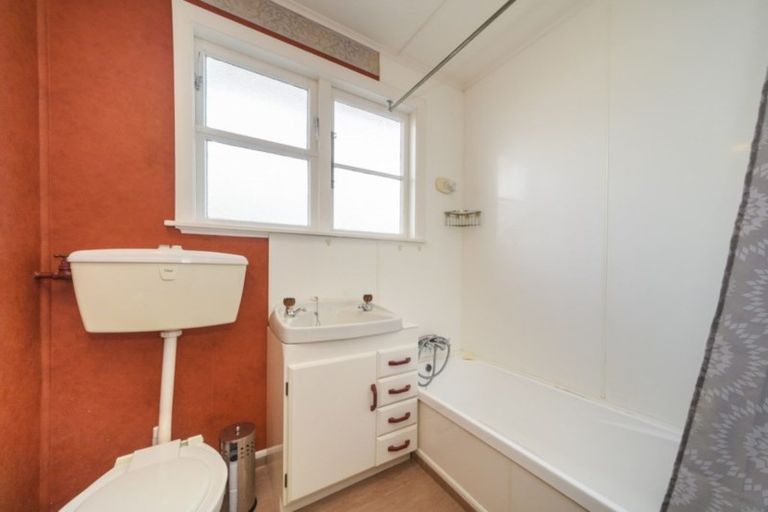 Photo of property in 33 Taylor Avenue, Feilding, 4702