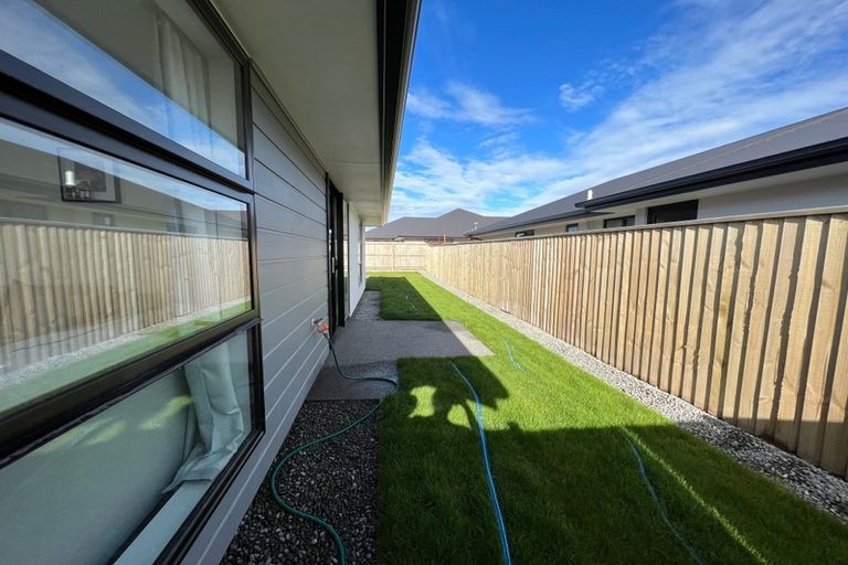 Photo of property in 14 Forge Close, Halswell, Christchurch, 8025