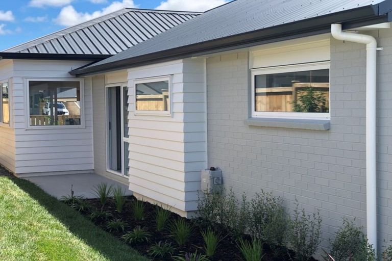 Photo of property in 31 Nellie Drive, Kumeu, 0810