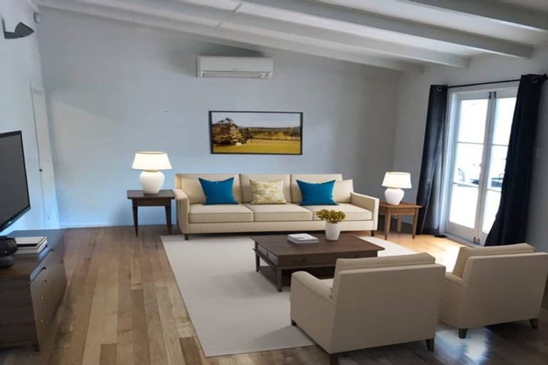 Photo of property in 442 West Coast Road, Glen Eden, Auckland, 0602