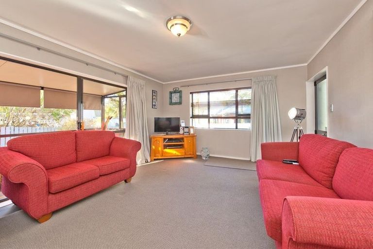 Photo of property in 284a Queen Street, Pukekohe, 2120