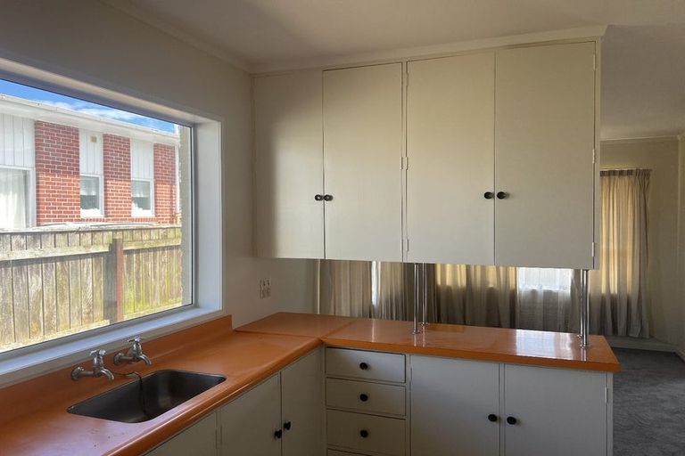 Photo of property in 10 Winiata Place, Otaki, 5512