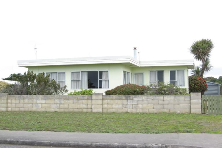 Photo of property in 140 Beach Road, Haumoana, 4102